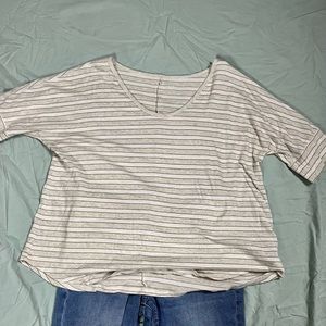 Gap oversized boxy striped tee